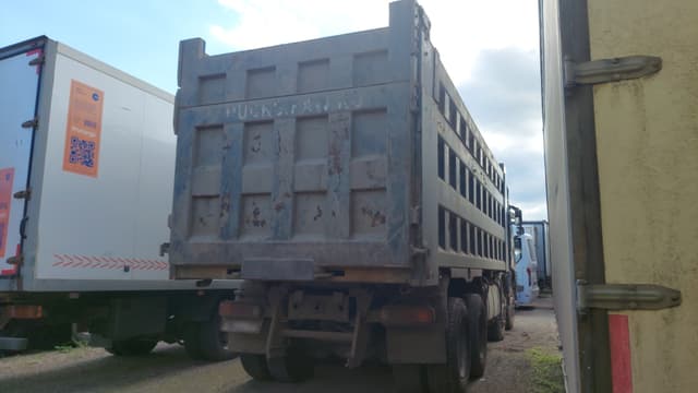 FAW J6 8x4 Самосвал - 3