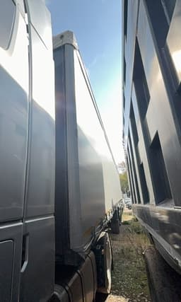 Тонар 97882 Полуприцеп шторный - 1