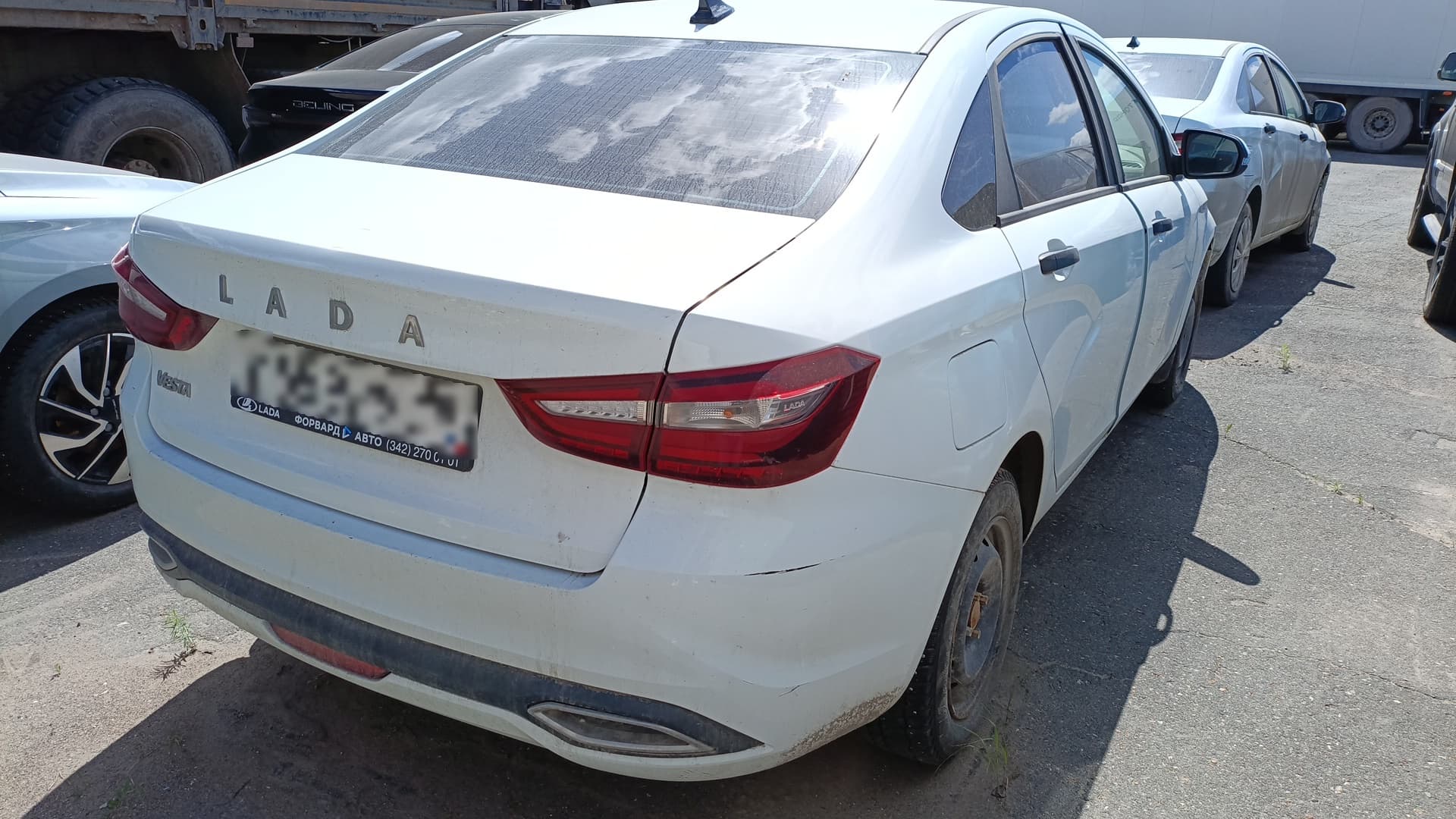 Lada Vesta седан - 3