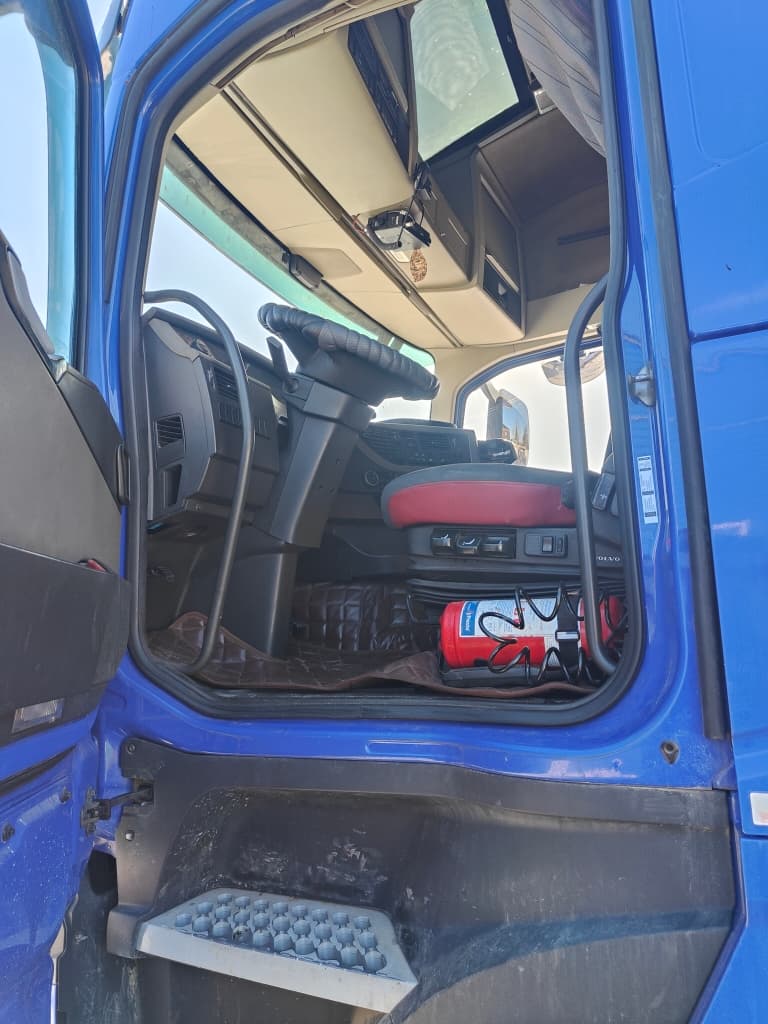 Volvo FH 6x4 Седельный тягач - 5