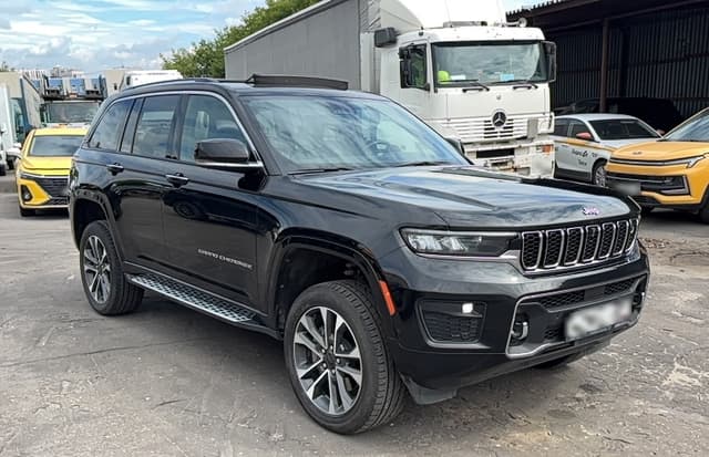 Jeep Grand Cherokee - 2