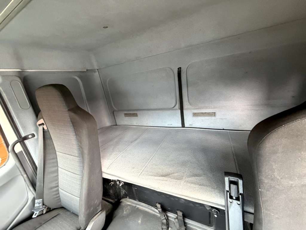 Камаз 65206 6x4 Седельный Тягач - 9