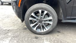 Jeep Grand Cherokee - 9