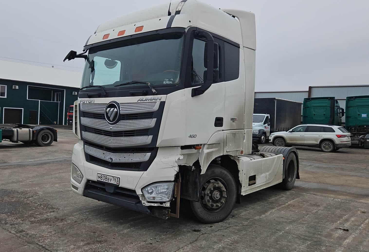 Foton AUMAN 4x2 Седельный тягач - 1