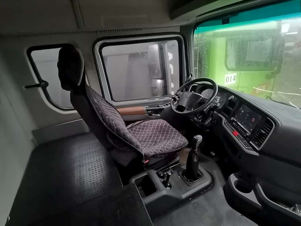 Shacman (Shaanxi) SX* 8x4 Самосвал - 6