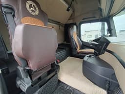 Mercedes-Benz Actros 4x2 Седельный тягач - 9