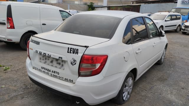 Lada Granta седан - 3