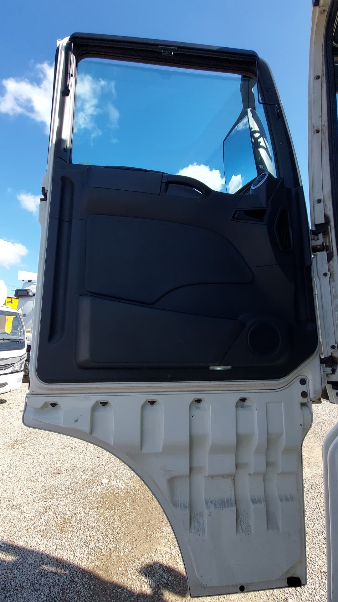 Sitrak C7H 4x2 Седельный тягач - 8