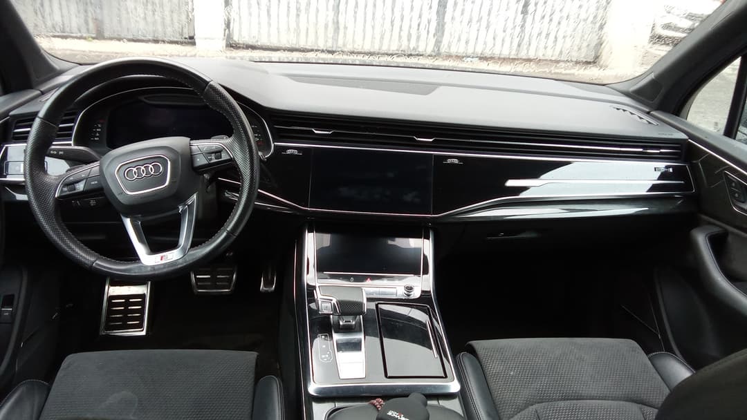 Audi Q7 - 5