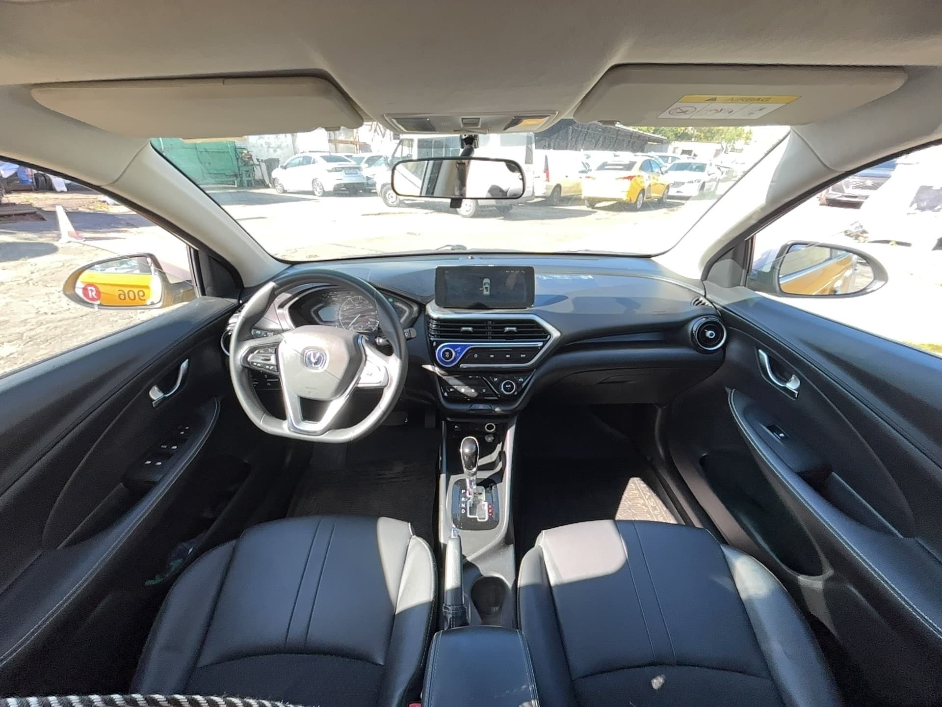 Changan Alsvin - 5