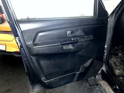 Авто-Фургон 3038* на шасси UAZ Profi Промтоварный - 7