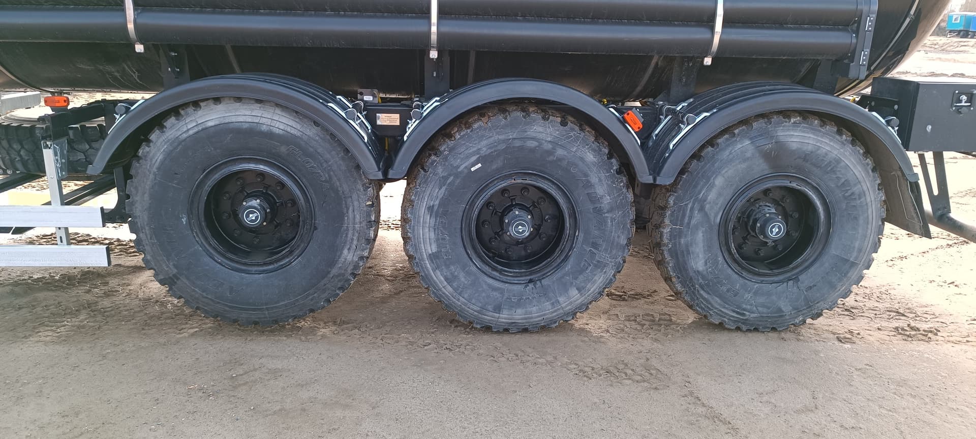 Уралспецтранс 9465* Полуприцеп цистерна - 5