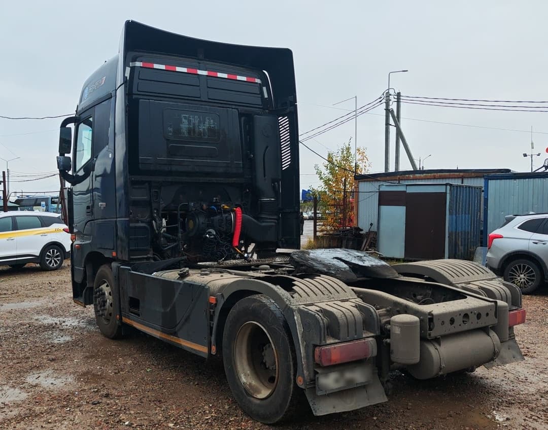 Foton AUMAN 4x2 Седельный тягач - 3