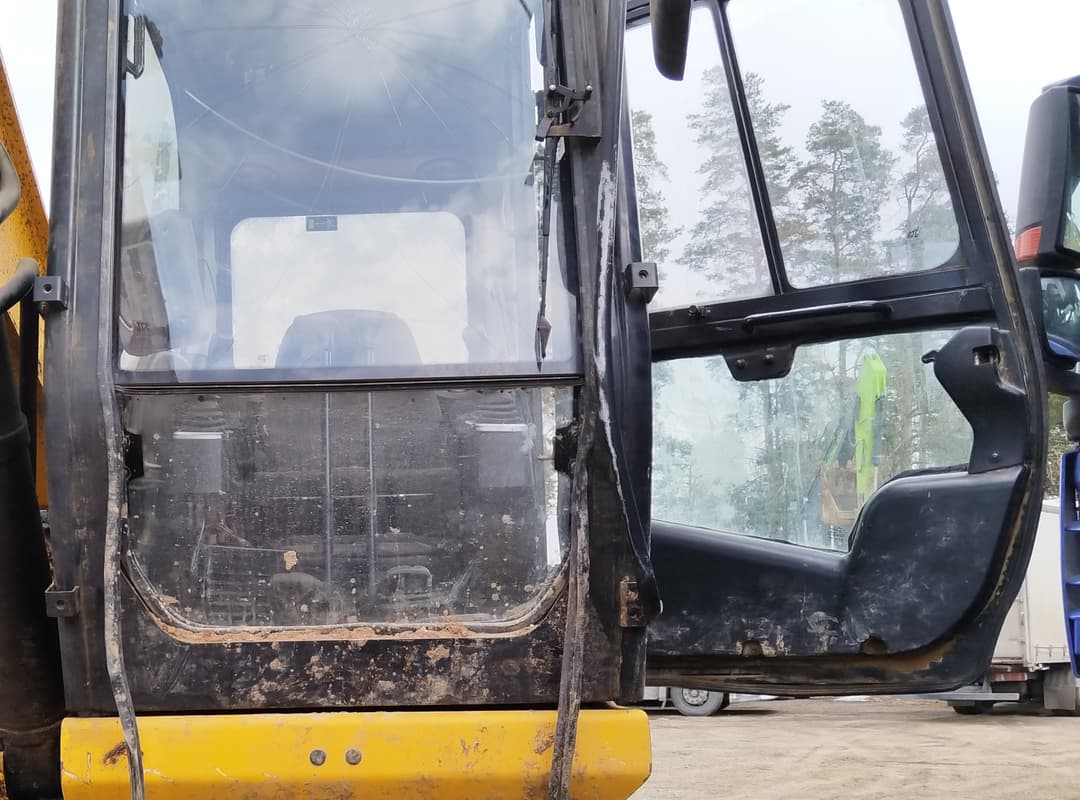 JCB JS 305 Экскаватор - 7