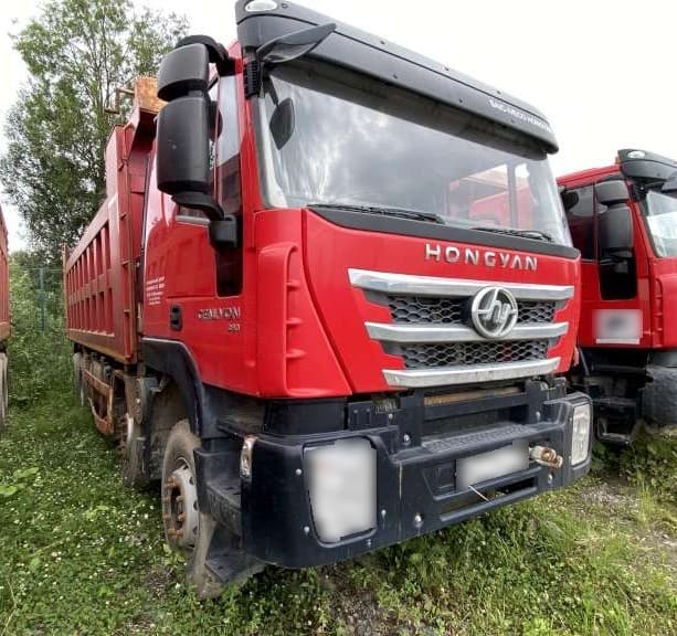 Hongyan 908 8x4 Самосвал - 2