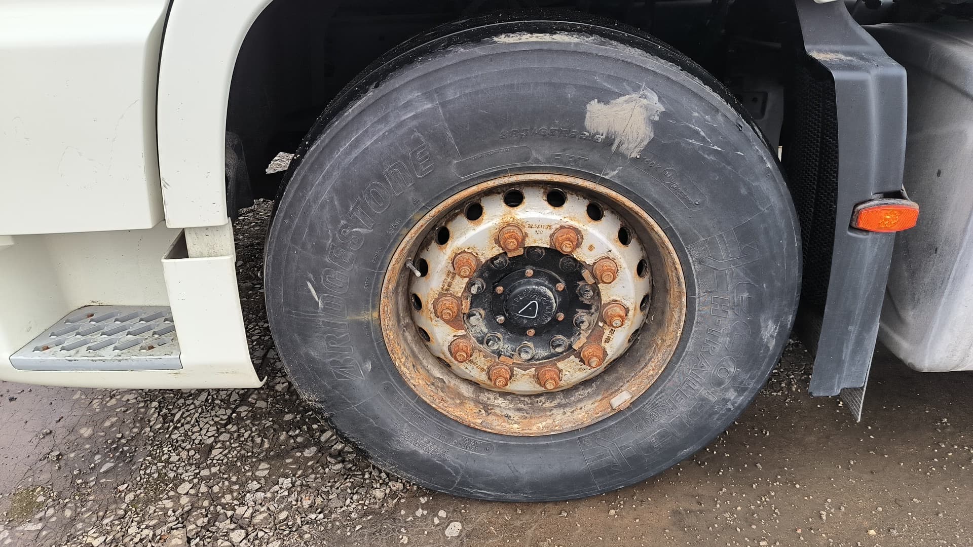 Dongfeng DFH 4x2 Седельный тягач - 9