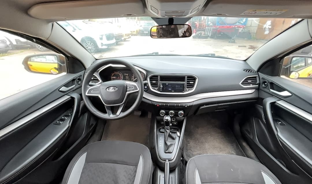 Lada Vesta седан - 5
