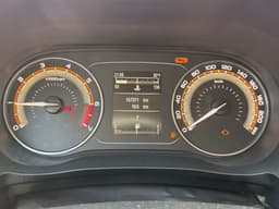 Lada Vesta седан - 7