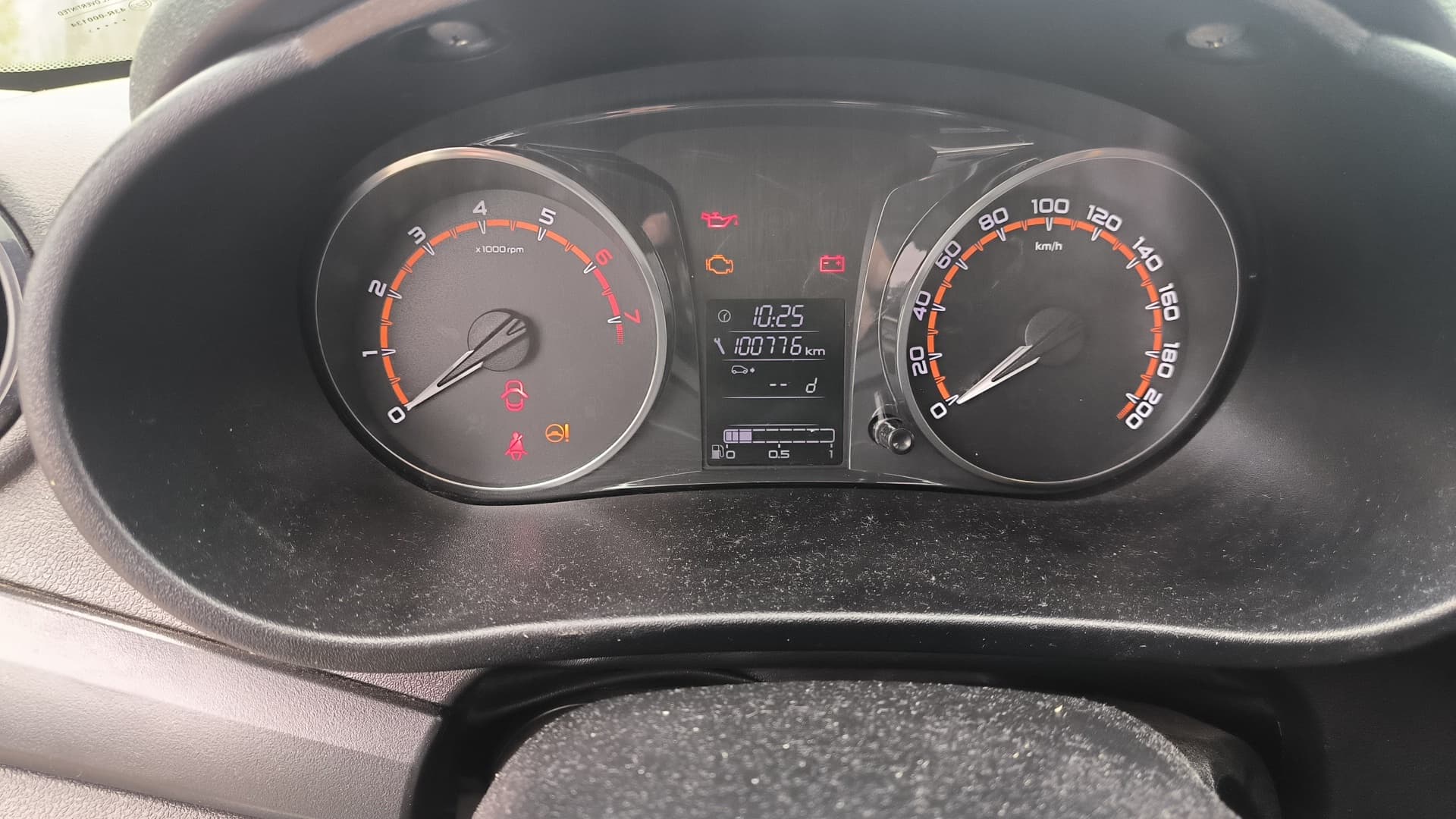 Lada Granta лифтбек - 7
