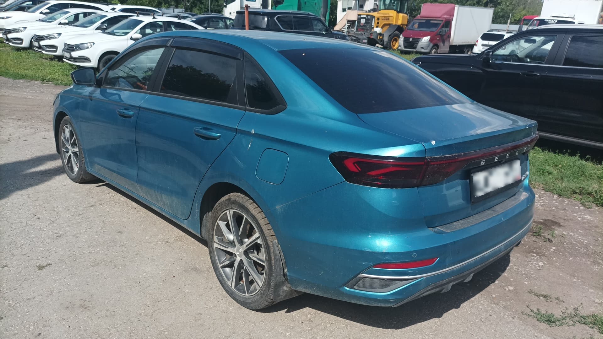 Geely EMGRAND - 4