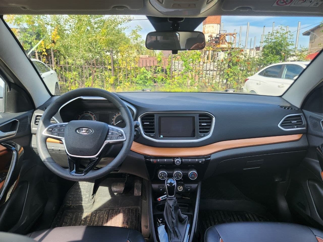 Lada Vesta Cross - 5