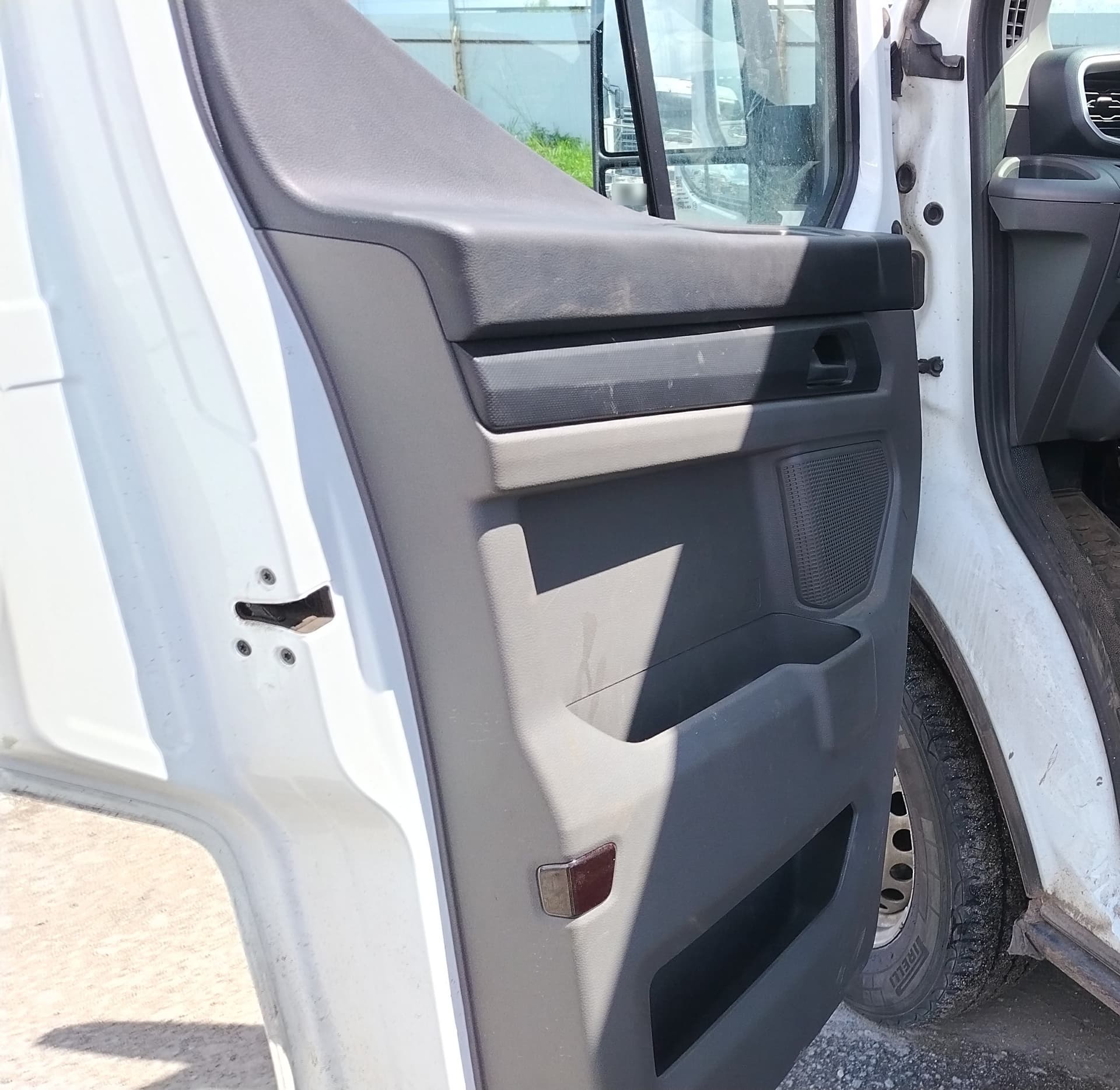 Ford Transit Цельнометаллический - 8