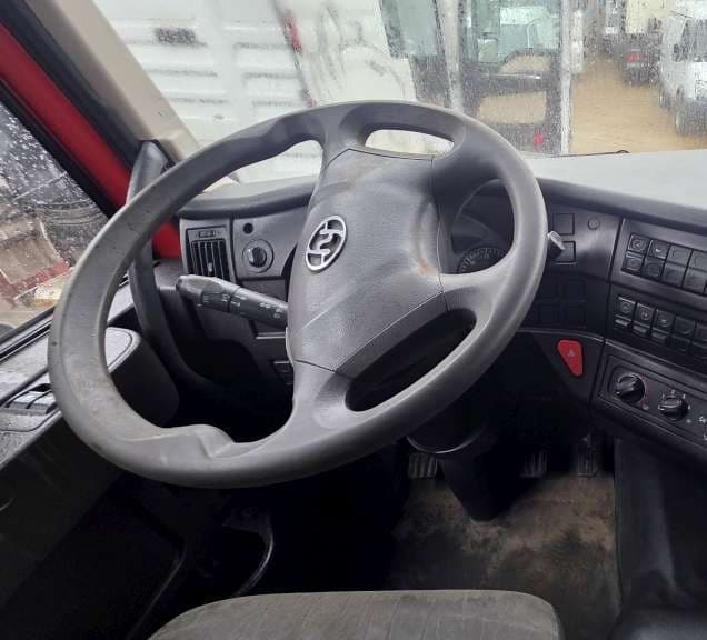 Hongyan 908 8x4 Самосвал - 5