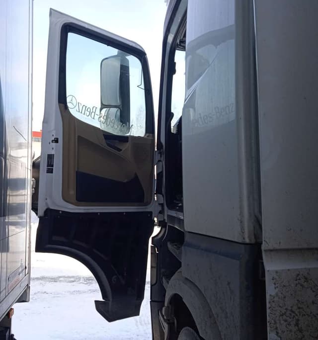 Mercedes-Benz Actros 4x2 Седельный тягач - 5