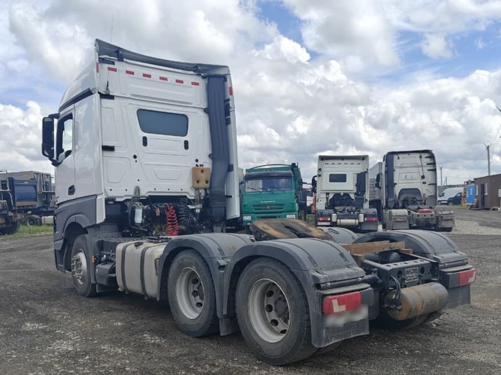 Mercedes-Benz Actros 6x4 Седельный тягач - 4