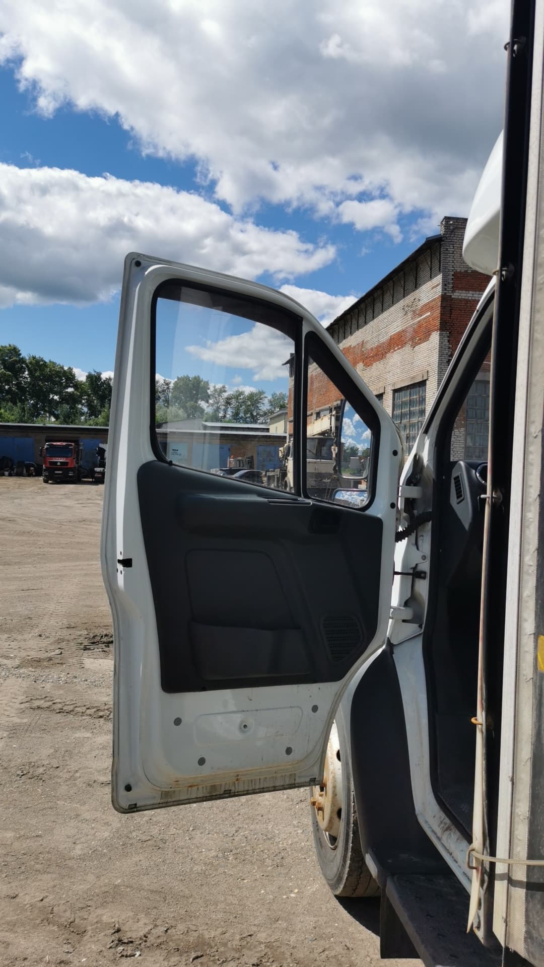 Автомаш 2824* на шасси GAZ GAZON NEXT 4x2 Бортовой (Евроборт) - 8