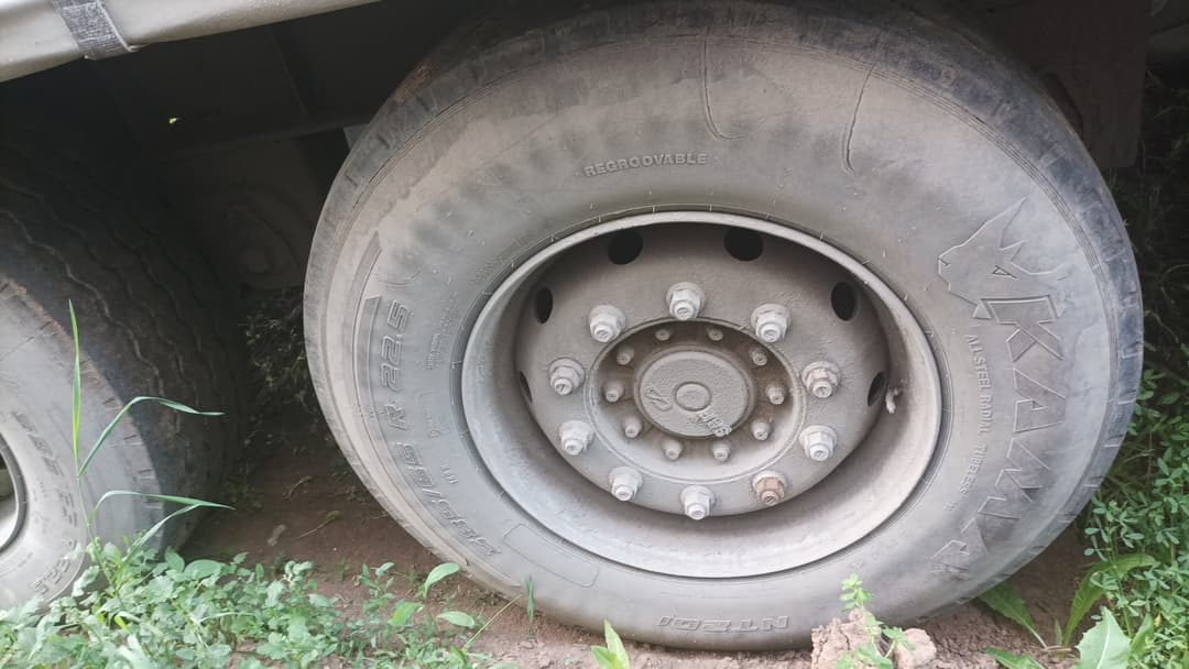 Туймазинский Завод Автобетоновозов 5885* Полуприцеп шторный - 5