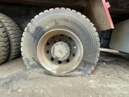 Hongyan CQ* 8x4 Самосвал - 7
