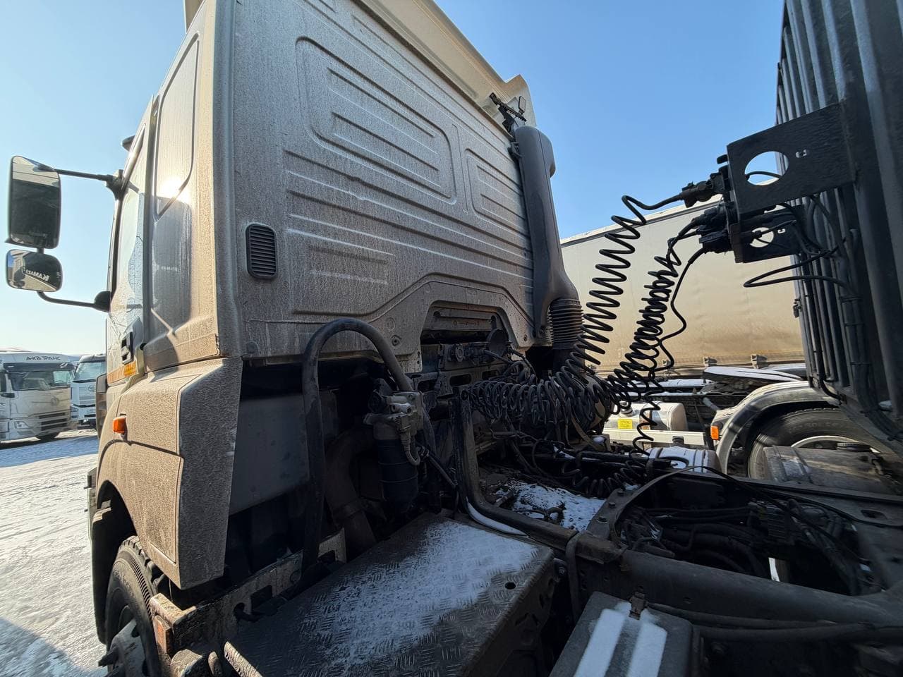 Камаз 65206 6x4 Седельный Тягач - 4