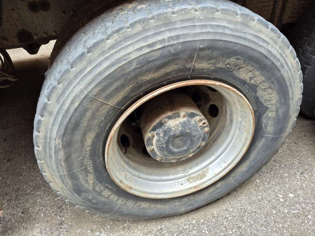 Shacman (Shaanxi) SX* 6x4 Самосвал - 6