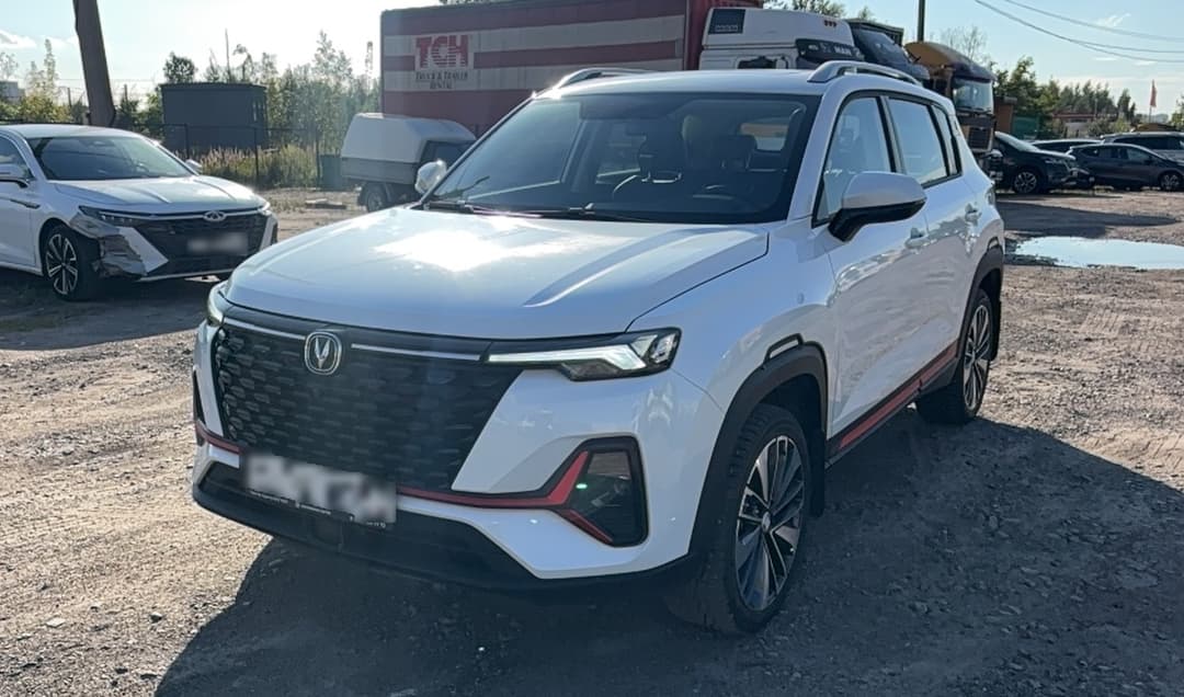 Changan CS35 Plus - 1