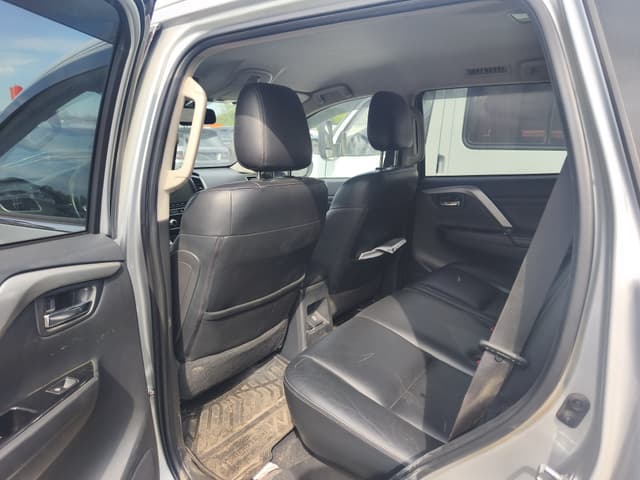 Mitsubishi Pajero Sport - 9