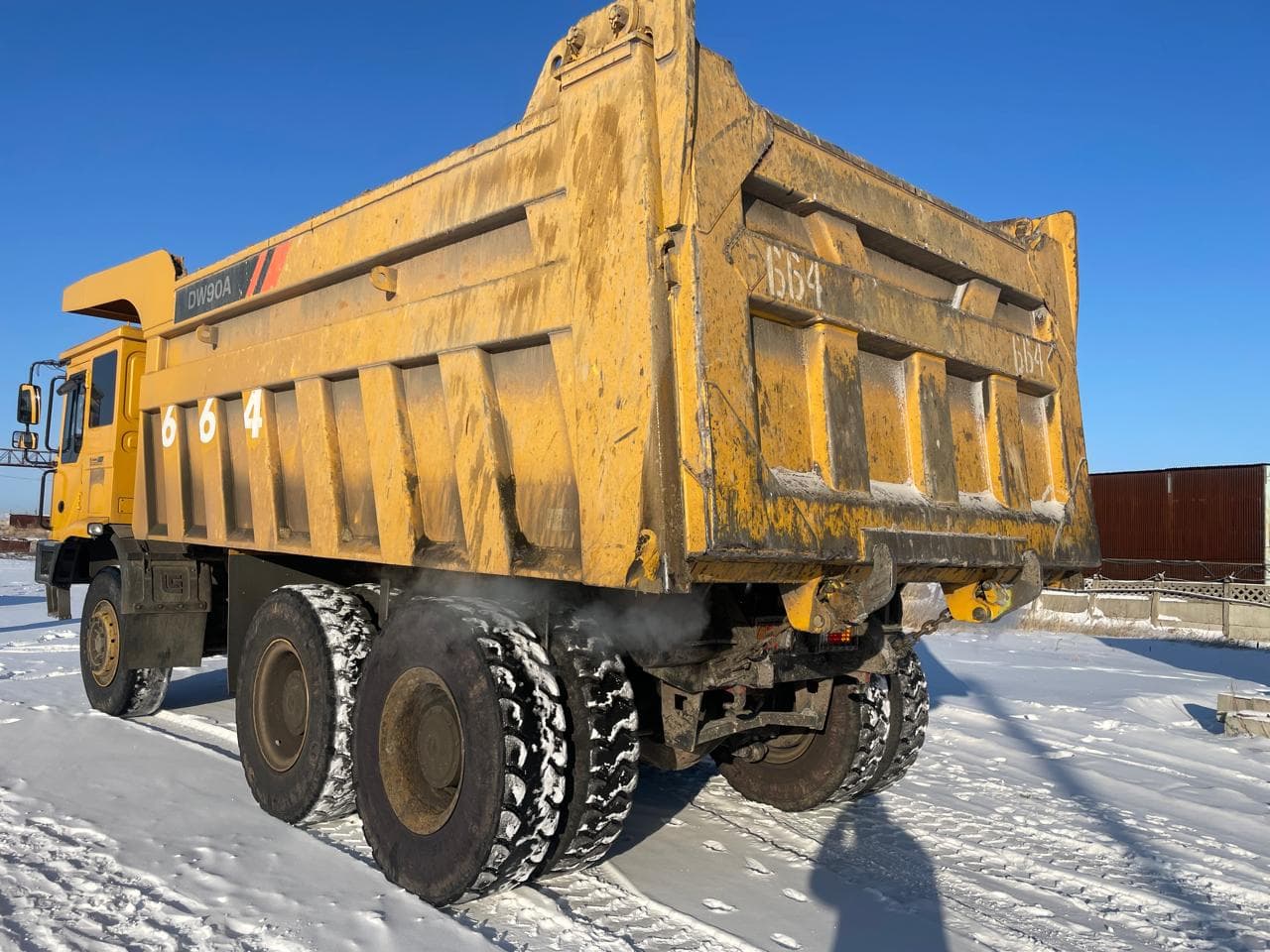 Liugong DW90A Карьерный самосвал - 3