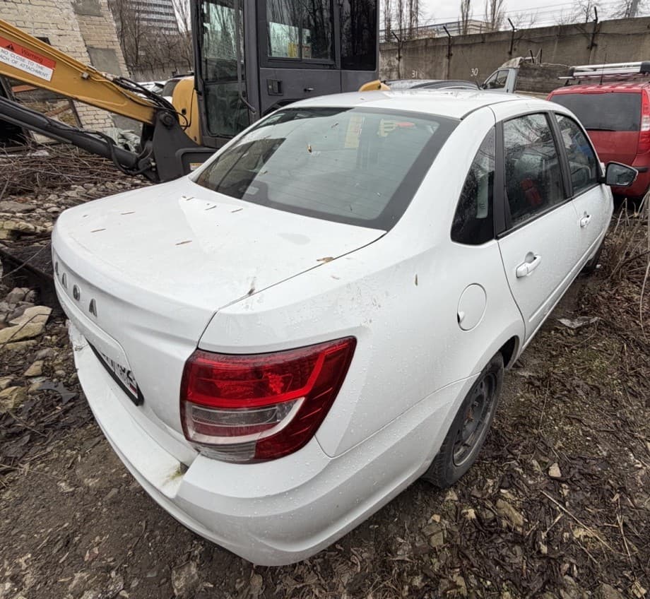 Lada Granta седан - 3