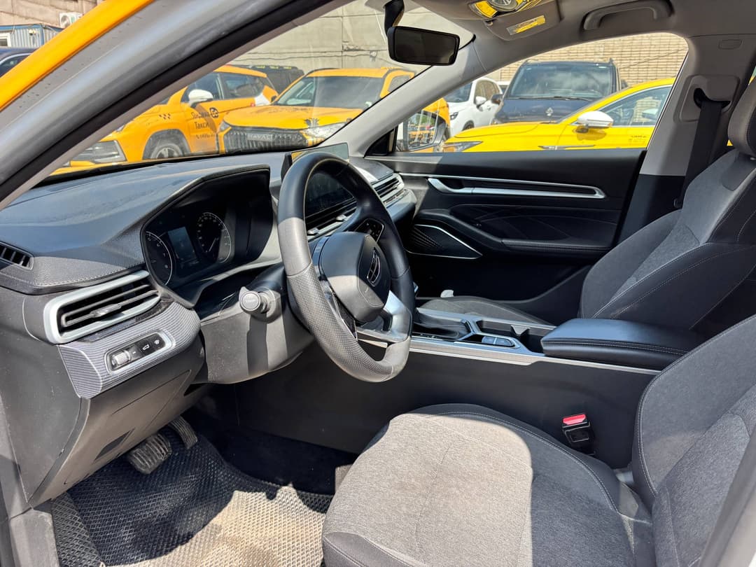 Geely Emgrand 7 - 6
