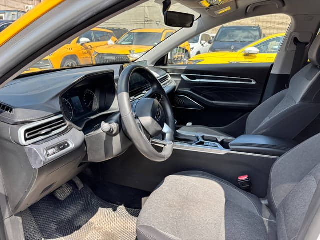 Geely Emgrand 7 - 6