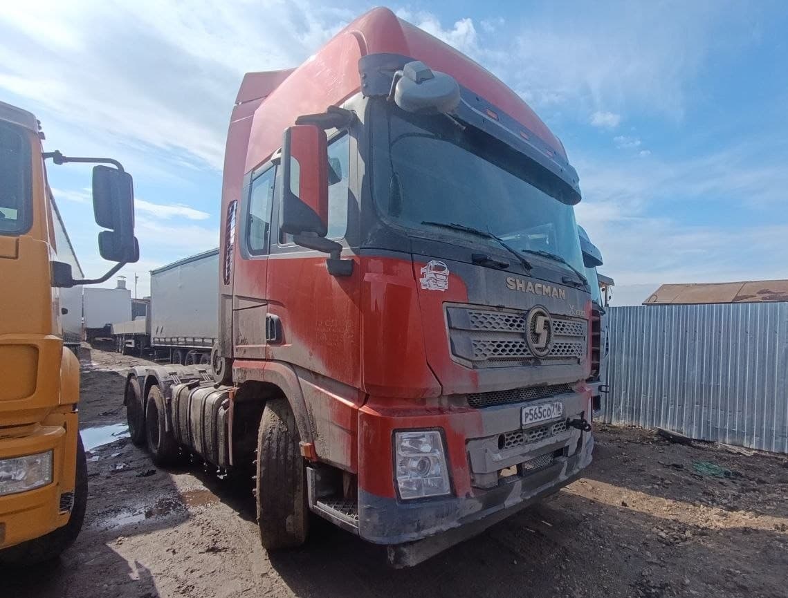 Shacman (Shaanxi) SX* 6x4 Седельный тягач - 2
