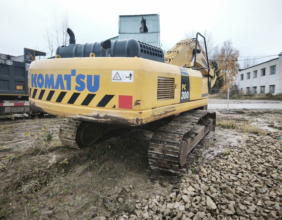Komatsu PC 300 Экскаватор - 3