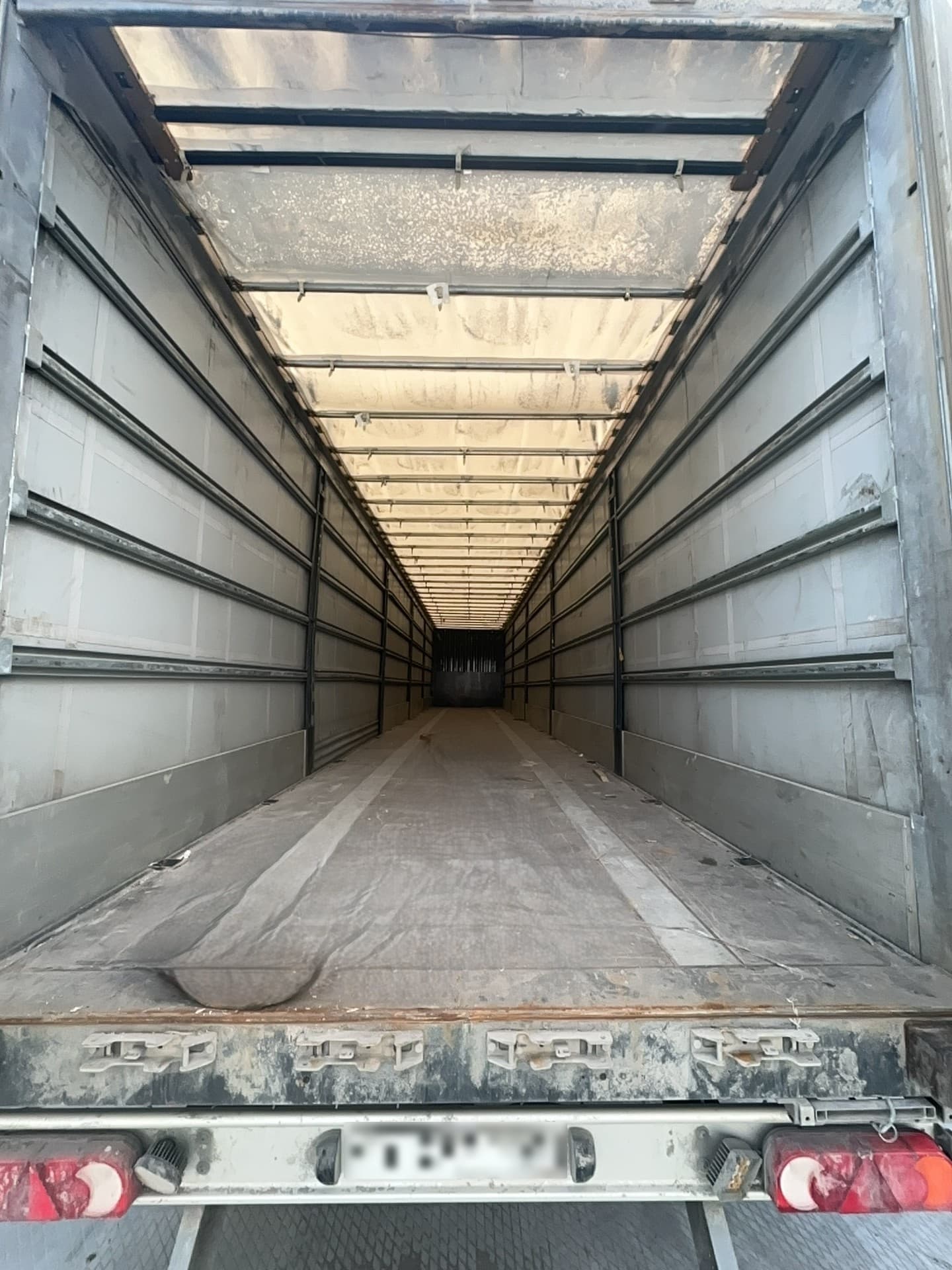 Тонар 97882 Полуприцеп шторный - 5