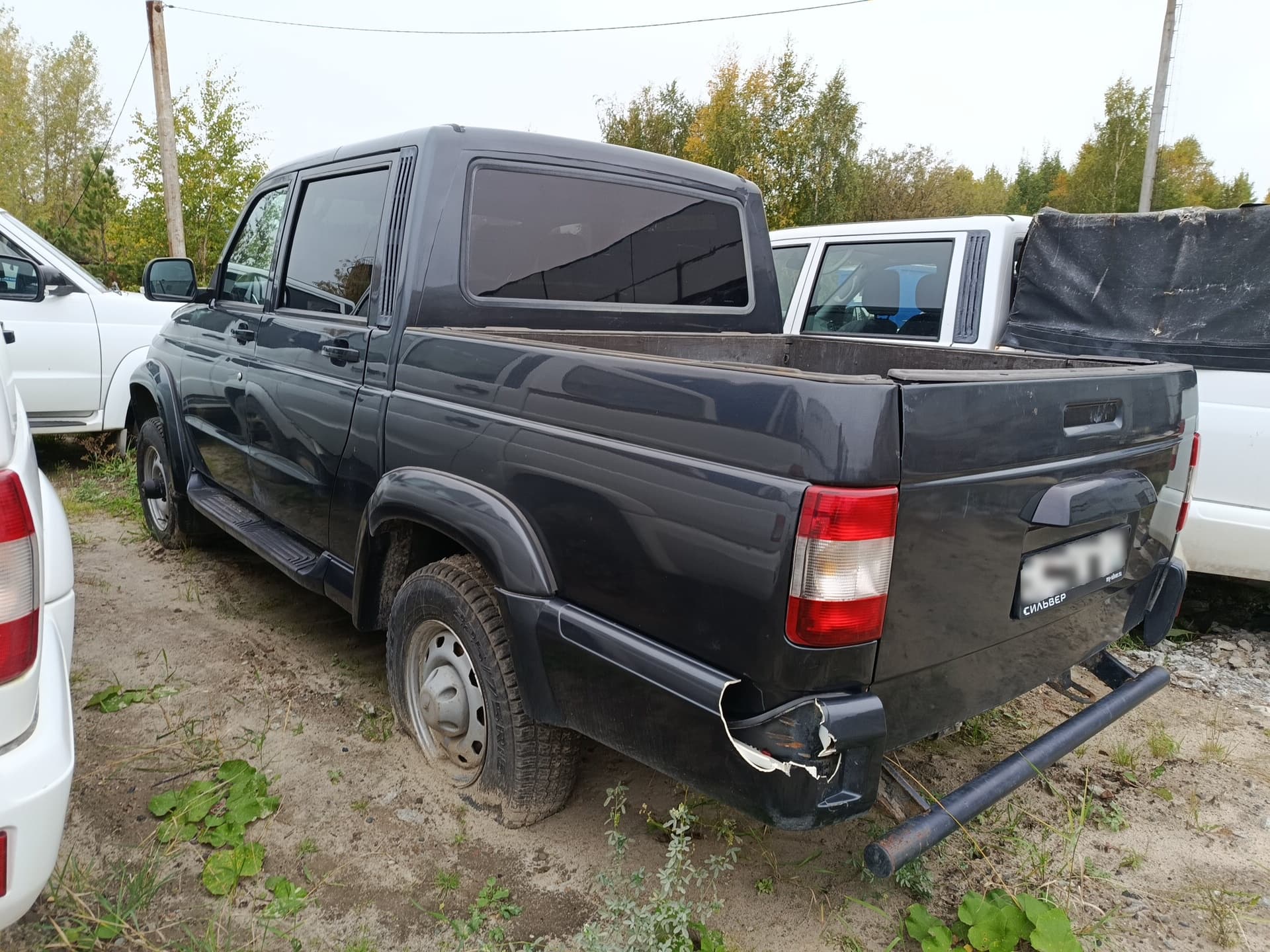 UAZ Pickup - 4
