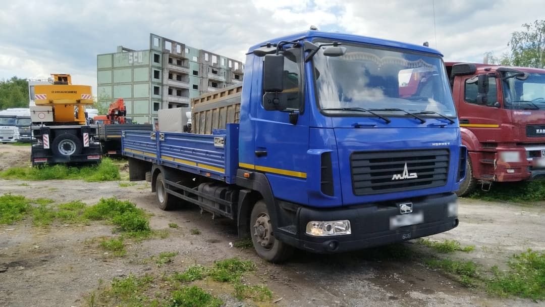МАЗ 4371* 4x2 Бортовой - 2