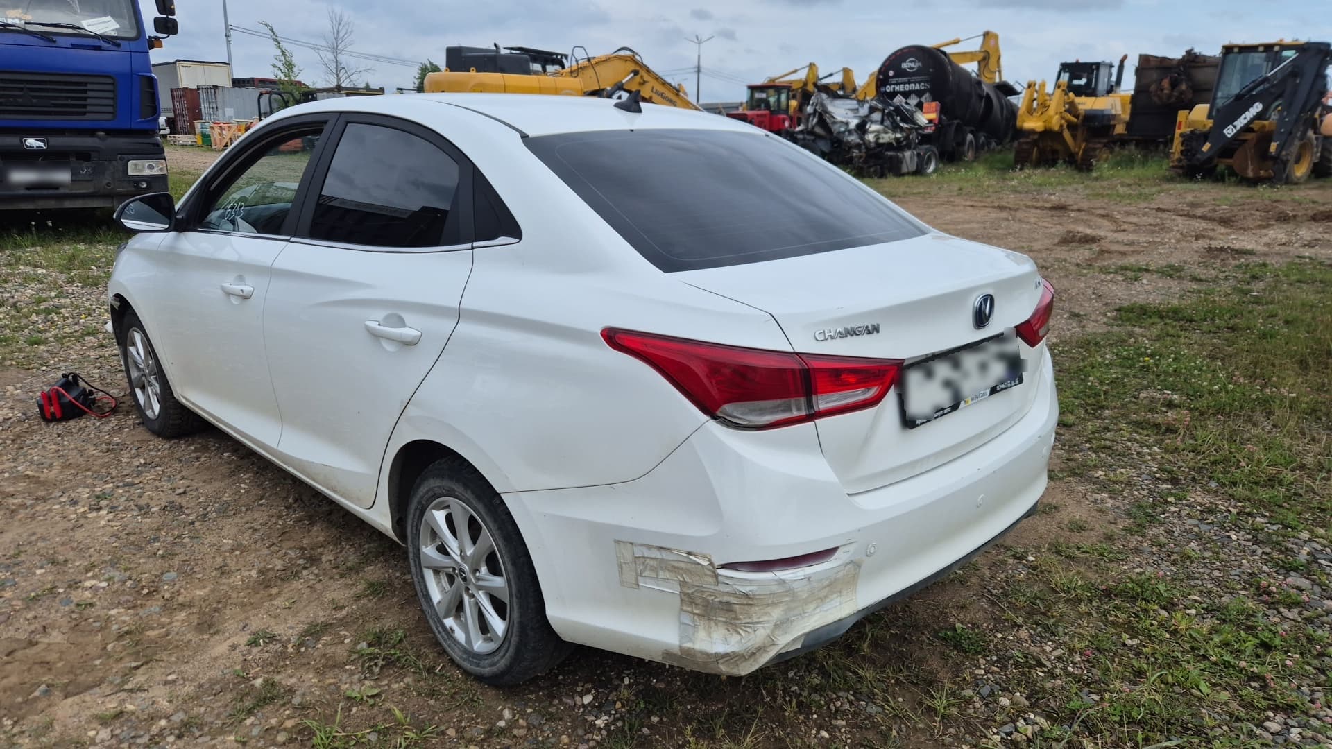 Changan Alsvin - 4