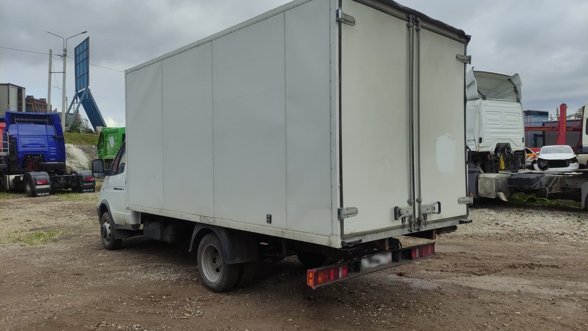 Белава 1210* на шасси GAZ GAZELLE BUSINESS Промтоварный - 4