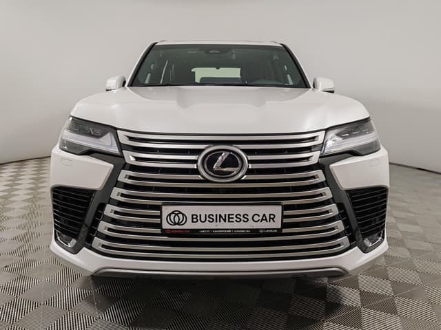 Lexus LX 500d - 3