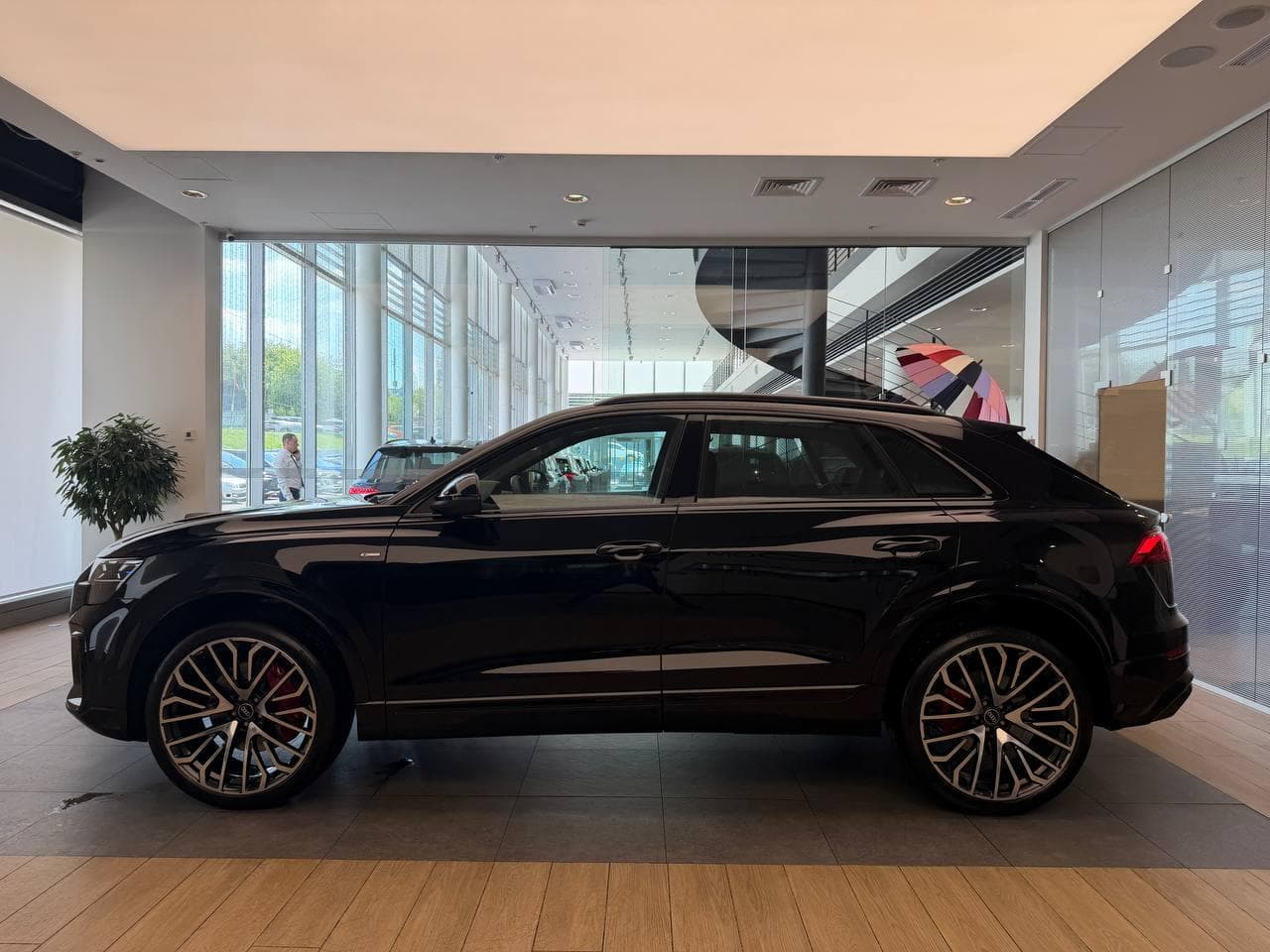 Audi Q8 - 4