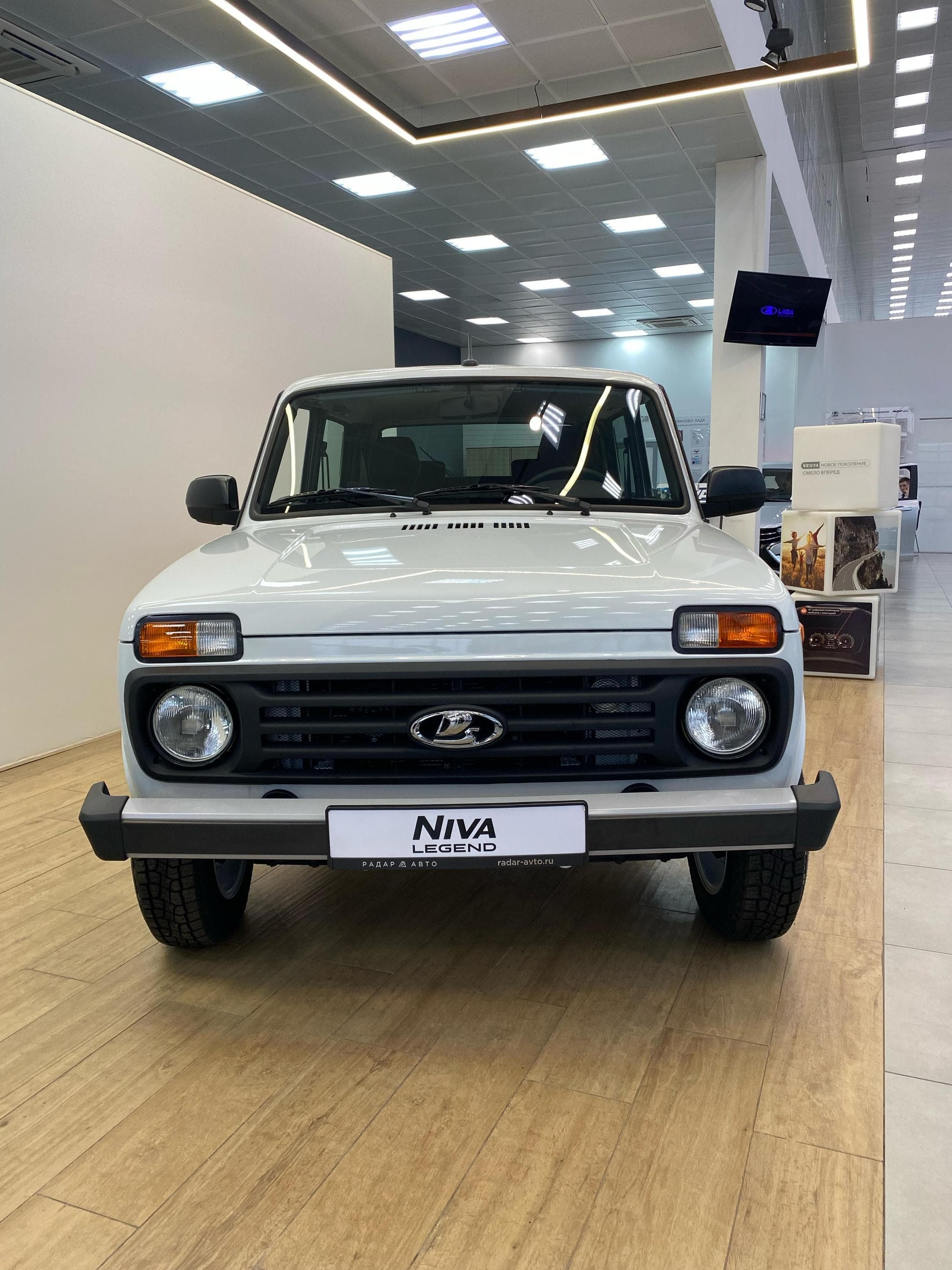 Lada Niva Legend 3 дв - 4
